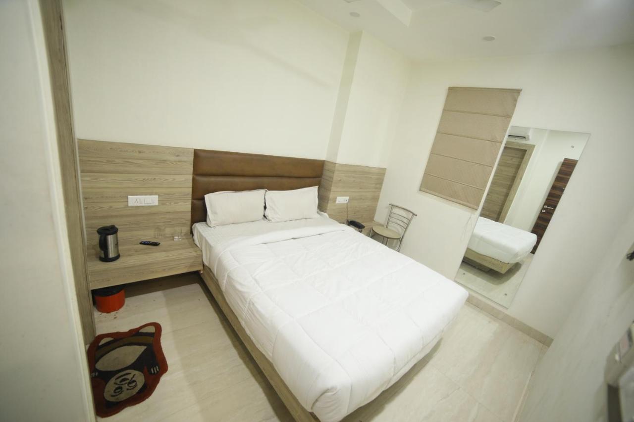 Hotel Shri Ram Residency 阿格拉 外观 照片